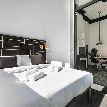 Hotel El Consell By The Streets 3*